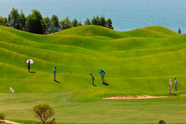 Hanoi Golf Tours 4 Day